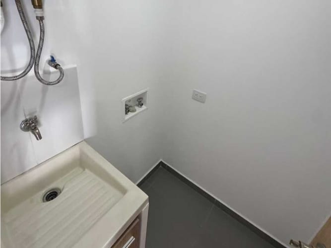 Apartamento de 2 alcobas en arriendo en Loma Del Escobero, Envigado, 84 m² · foto 14 de 20