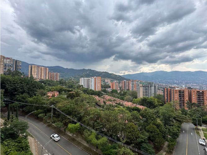Apartamento de 2 alcobas en arriendo en Loma Del Escobero, Envigado, 84 m² · foto 16 de 20