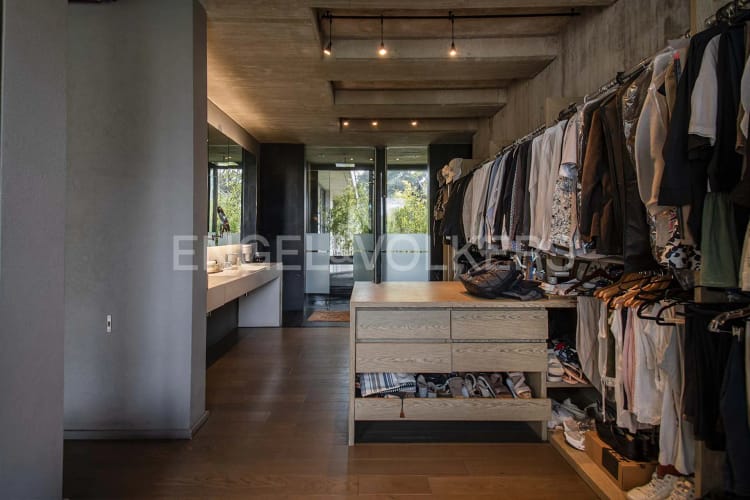 Casa de 4 alcobas en venta en Lindaraja, Bogotá, 400 m² · foto 19 de 23