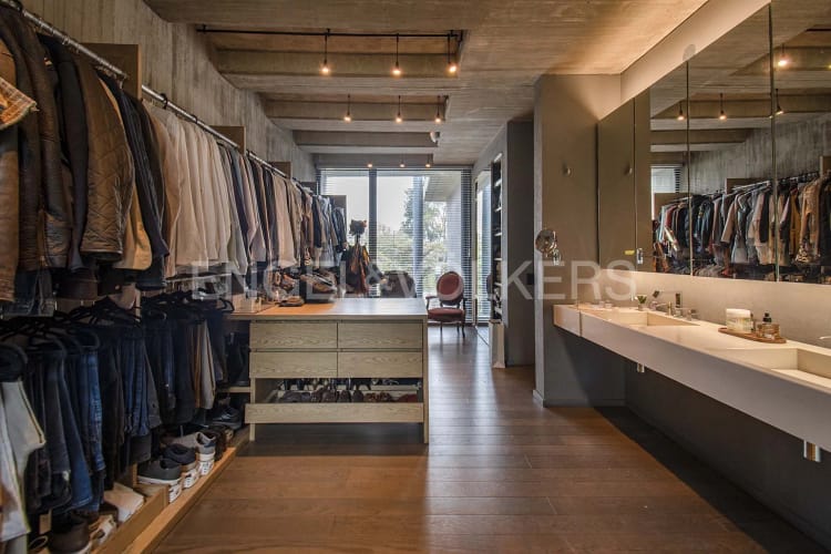 Casa de 4 alcobas en venta en Lindaraja, Bogotá, 400 m² · foto 18 de 23