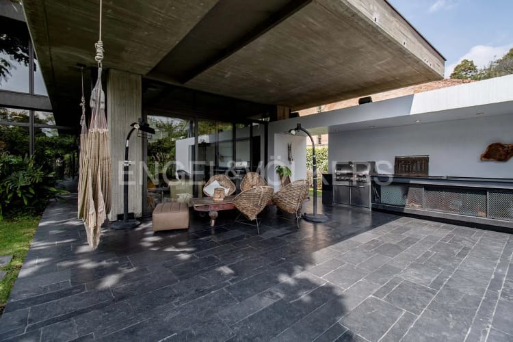 Casa de 4 alcobas en venta en Lindaraja, Bogotá, 400 m² · foto 10 de 23