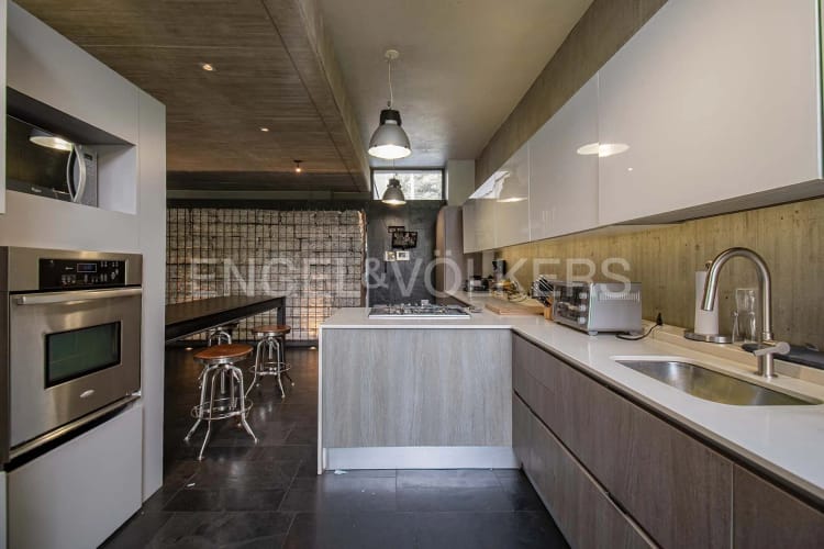 Casa de 4 alcobas en venta en Lindaraja, Bogotá, 400 m² · foto 6 de 23