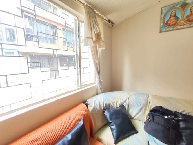 Casa de 2 alcobas en venta en Garces Navas, Bogotá, 72 m² · foto 8 de 12
