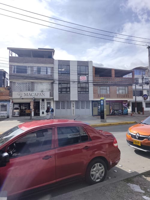Casa de 2 alcobas en venta en Garces Navas, Bogotá, 72 m² · foto 11 de 12