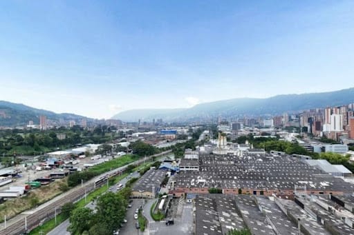 Apartamento de 2 alcobas en venta en Yarumito, Sabaneta, 63 m² · foto 1 de 20
