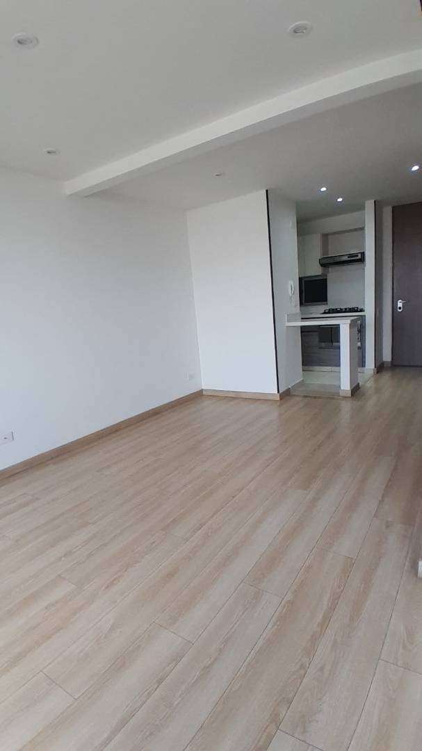 Apartamento en venta en Villemar, Bogotá · foto 4 de 24