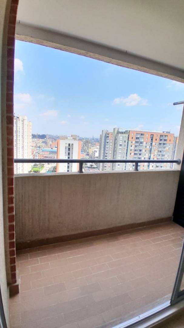 Apartamento en venta en Villemar, Bogotá · foto 11 de 24