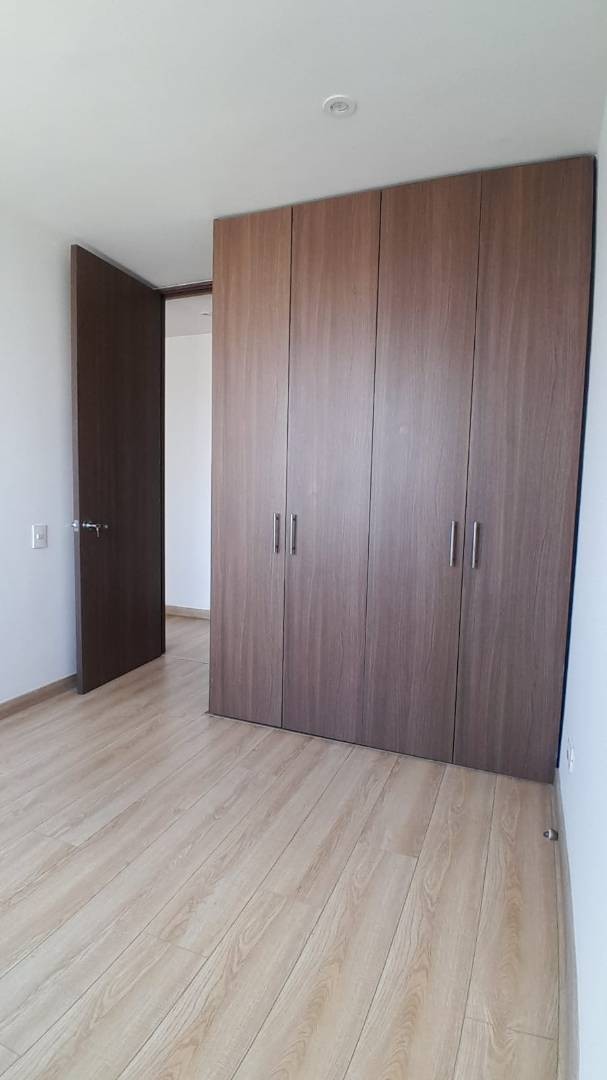 Apartamento en venta en Villemar, Bogotá · foto 16 de 24