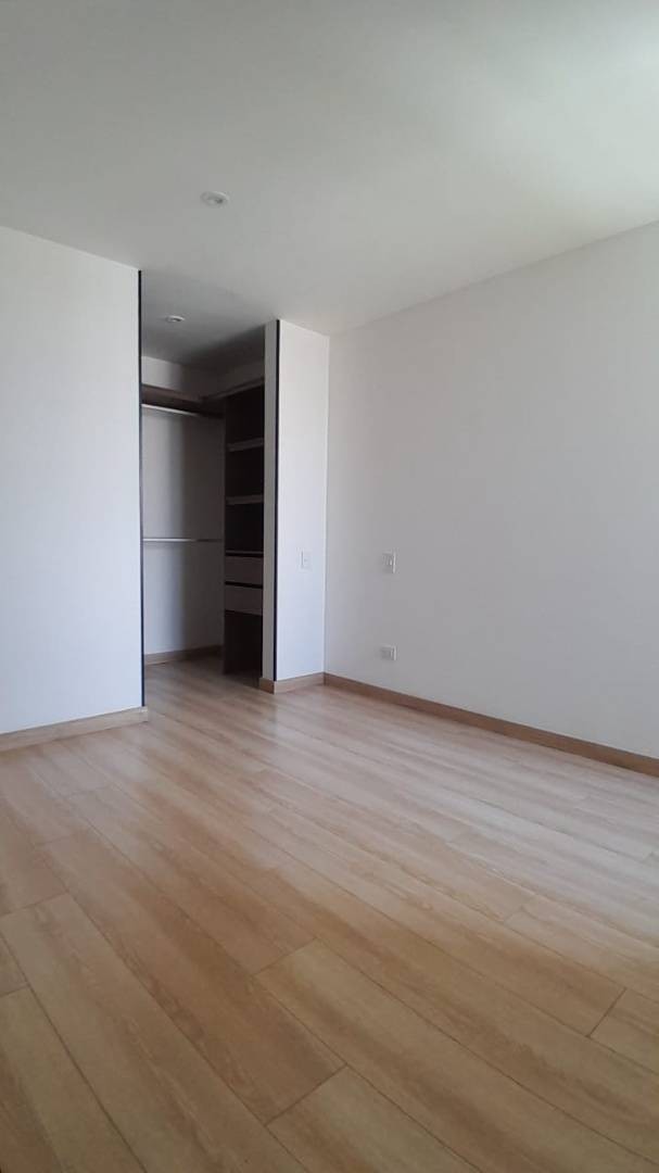 Apartamento en venta en Villemar, Bogotá · foto 19 de 24