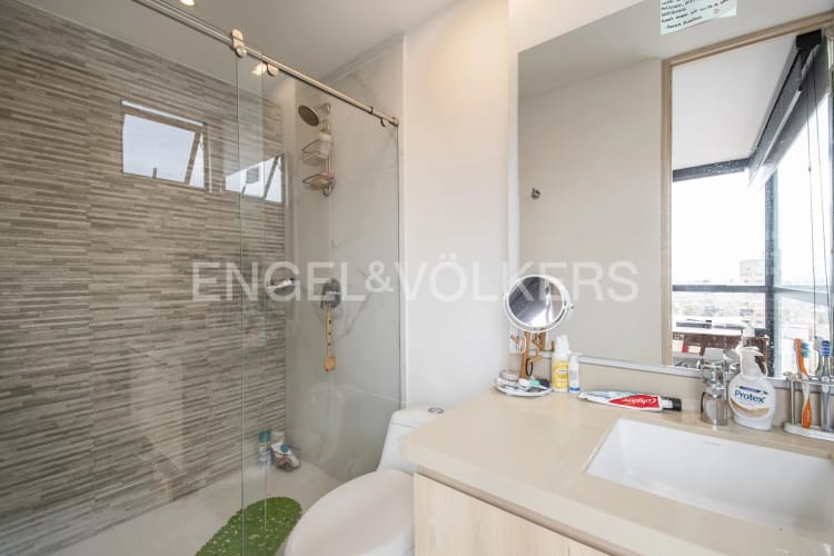 Apartamento de 2 alcobas en venta en Chapinero, Bogotá, 78 m² · foto 12 de 15