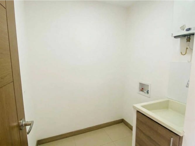 Apartamento de 3 alcobas en arriendo en Loma Del Escobero, Envigado, 105 m² · foto 16 de 22