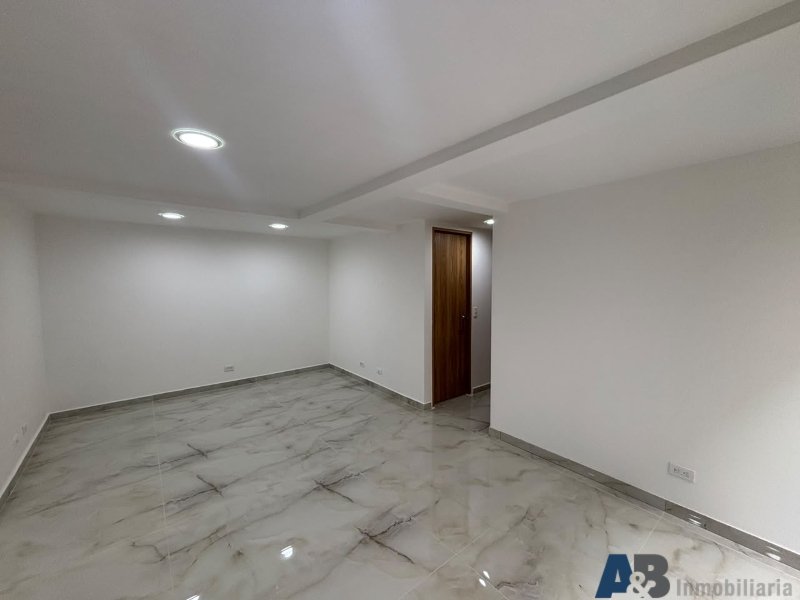 Apartamento en venta en San Antonio De Prado, Medellín · foto 9 de 13
