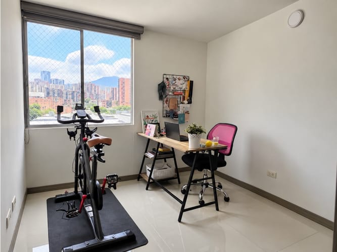 Apartamento de 3 alcobas en venta en Mayorca, Sabaneta, 75 m² · foto 5 de 9