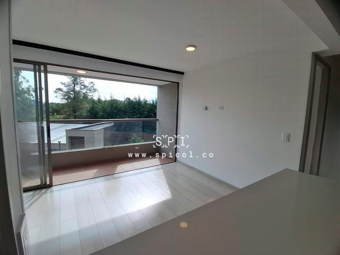 Apartamento de 2 alcobas en venta en Ub. Serranias, Rionegro, 66 m² · foto 3 de 14