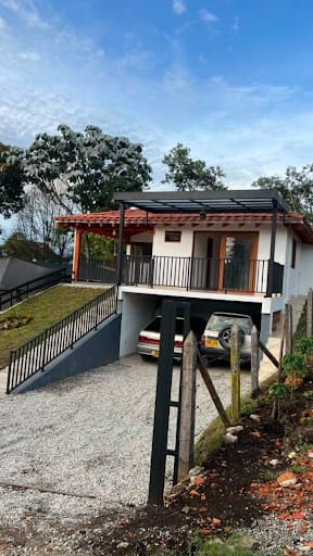 Finca en arriendo en El Capiro, Rionegro, 170 m² · foto 7 de 9