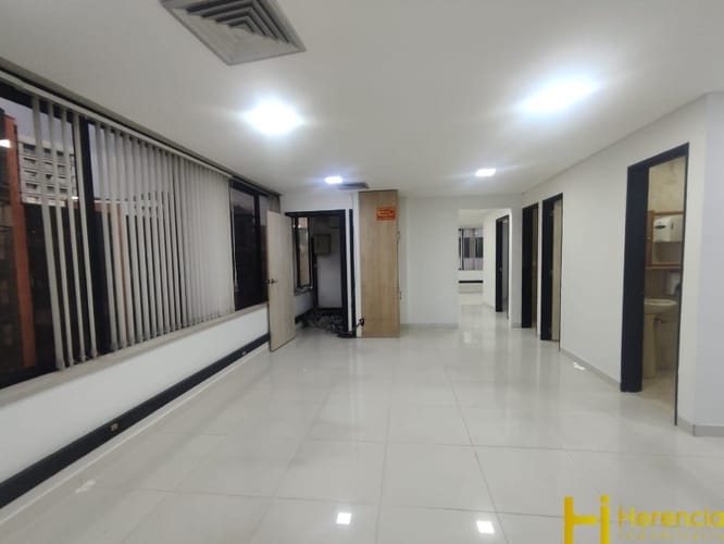 Local en arriendo en Patio Bonito, Medellín, 120 m² · foto 7 de 16