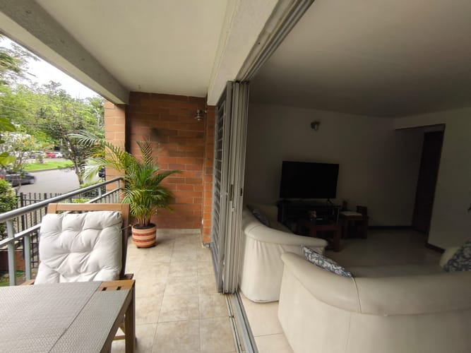 Apartamento de 3 alcobas en venta en La Hacienda, Cali, 101 m² · foto 4 de 15