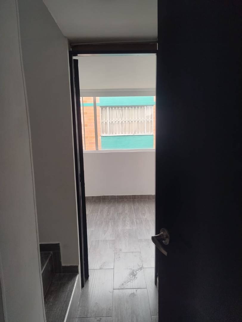 Casa en arriendo en Hipotecho Occidental, Bogotá · foto 6 de 17