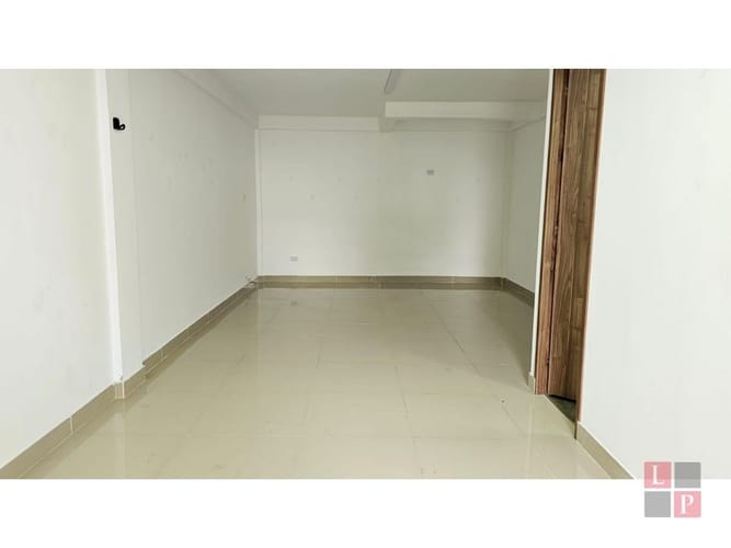 Local en venta en Chipre, Manizales, 29 m² · foto 2 de 14