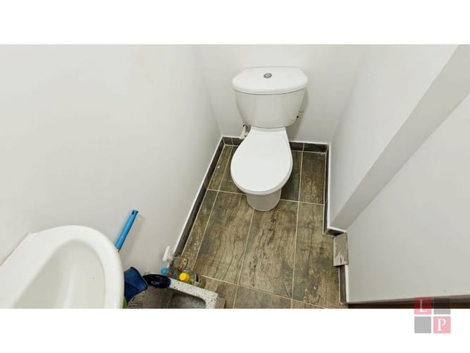 Local en venta en Chipre, Manizales, 29 m² · foto 8 de 14