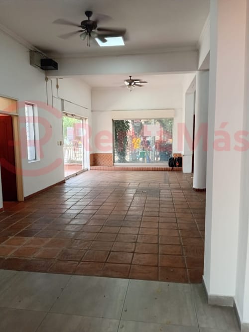 Local en arriendo en La Playa, Cúcuta, 225 m² · foto 3 de 18