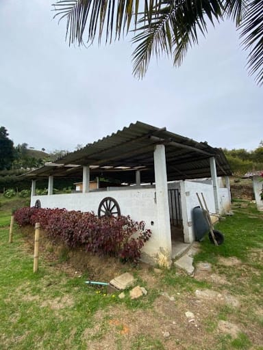 Finca en arriendo en San Jose, Guarne, 230 m² · foto 4 de 19
