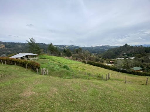 Finca en arriendo en San Jose, Guarne, 230 m² · foto 8 de 19