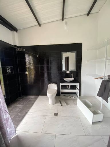 Finca en arriendo en San Jose, Guarne, 230 m² · foto 17 de 19