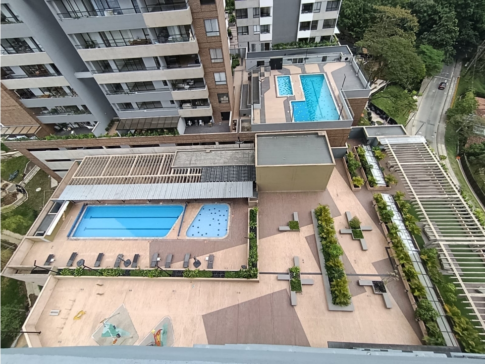 Apartaestudio en arriendo en La Candelaria, Medellín · foto 19 de 24