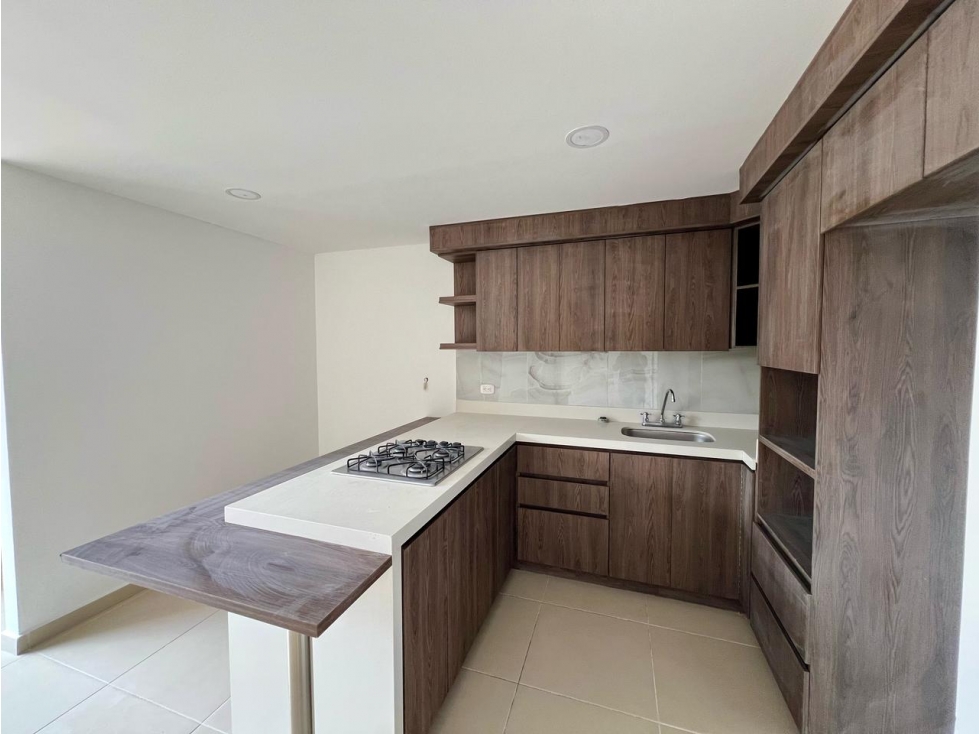 Apartamento en venta en Laureles, Medellín · foto 3 de 18