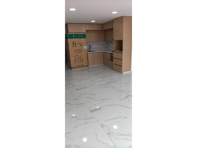 Apartamento de 3 alcobas en venta en Cabañas, Bello, 80 m² · foto 8 de 22
