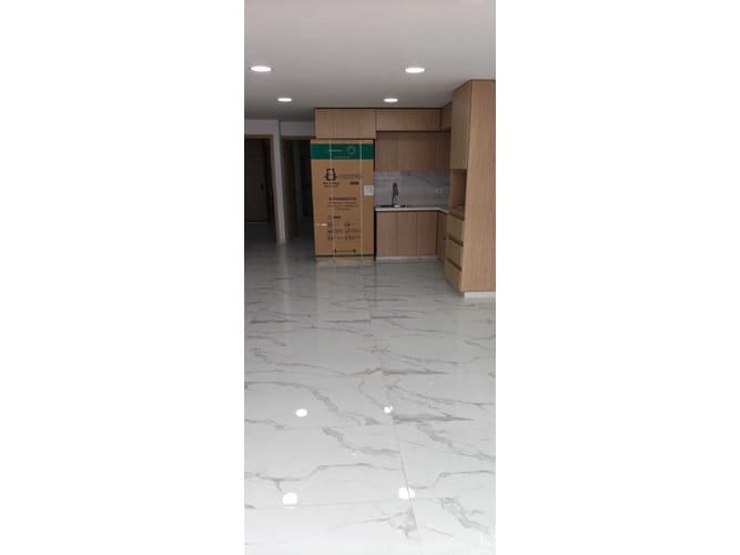 Apartamento de 3 alcobas en venta en Cabañas, Bello, 80 m² · foto 9 de 22