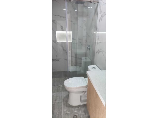 Apartamento de 3 alcobas en venta en Cabañas, Bello, 80 m² · foto 12 de 22