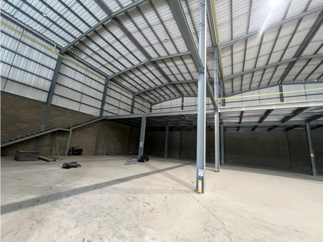 Bodega en arriendo en Juan Mina, Barranquilla, 1216 m² · foto 4 de 5
