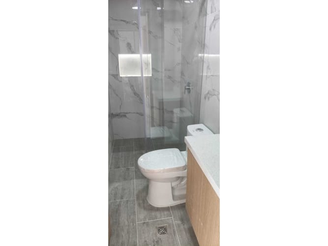 Apartamento de 3 alcobas en venta en Cabañas, Bello, 80 m² · foto 16 de 22