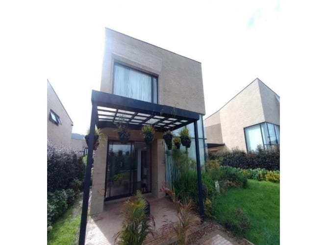 Casa de 2 alcobas en venta en Pueblo Viejo, Cota, 301 m² · foto 3 de 20