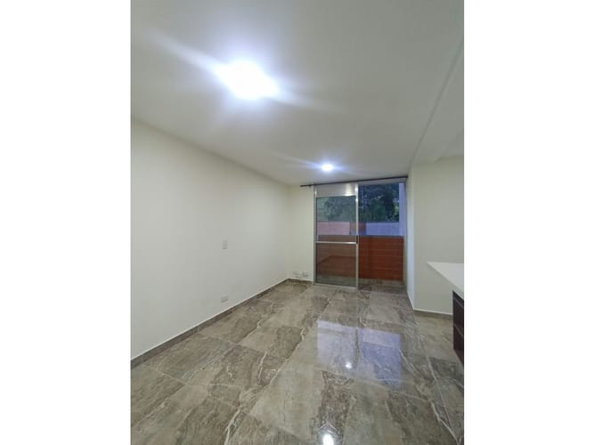 Apartamento de 3 alcobas en arriendo en Pajarito, Medellín, 54 m² · foto 6 de 19