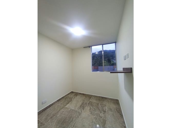 Apartamento de 3 alcobas en arriendo en Pajarito, Medellín, 54 m² · foto 9 de 19