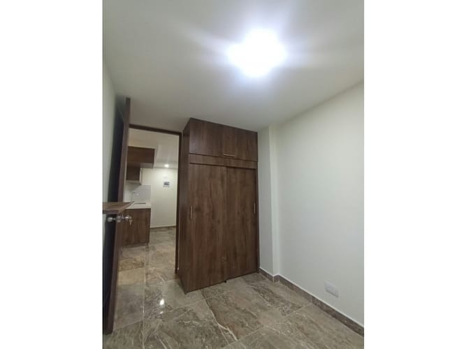 Apartamento de 3 alcobas en arriendo en Pajarito, Medellín, 54 m² · foto 13 de 19