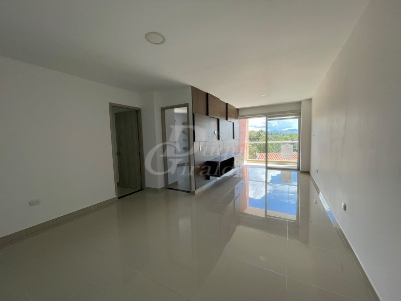 Apartamento en arriendo en Santa Ana, Rionegro · foto 3 de 17
