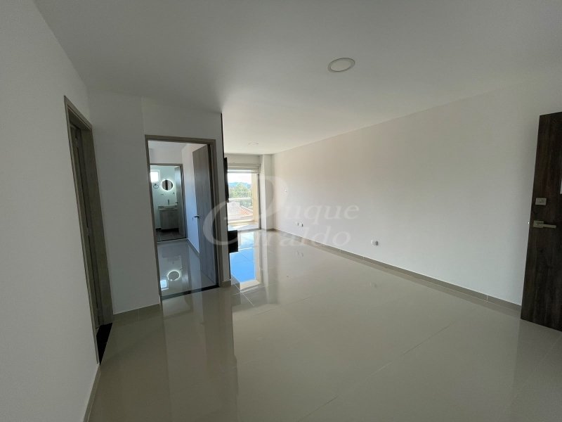 Apartamento en arriendo en Santa Ana, Rionegro · foto 8 de 17