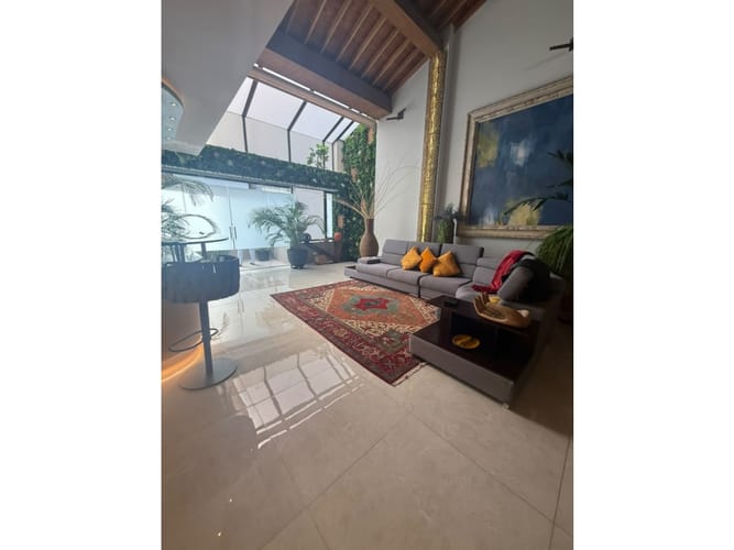 Apartamento de 4 alcobas en venta en Astorga, Medellín, 700 m² · foto 3 de 22