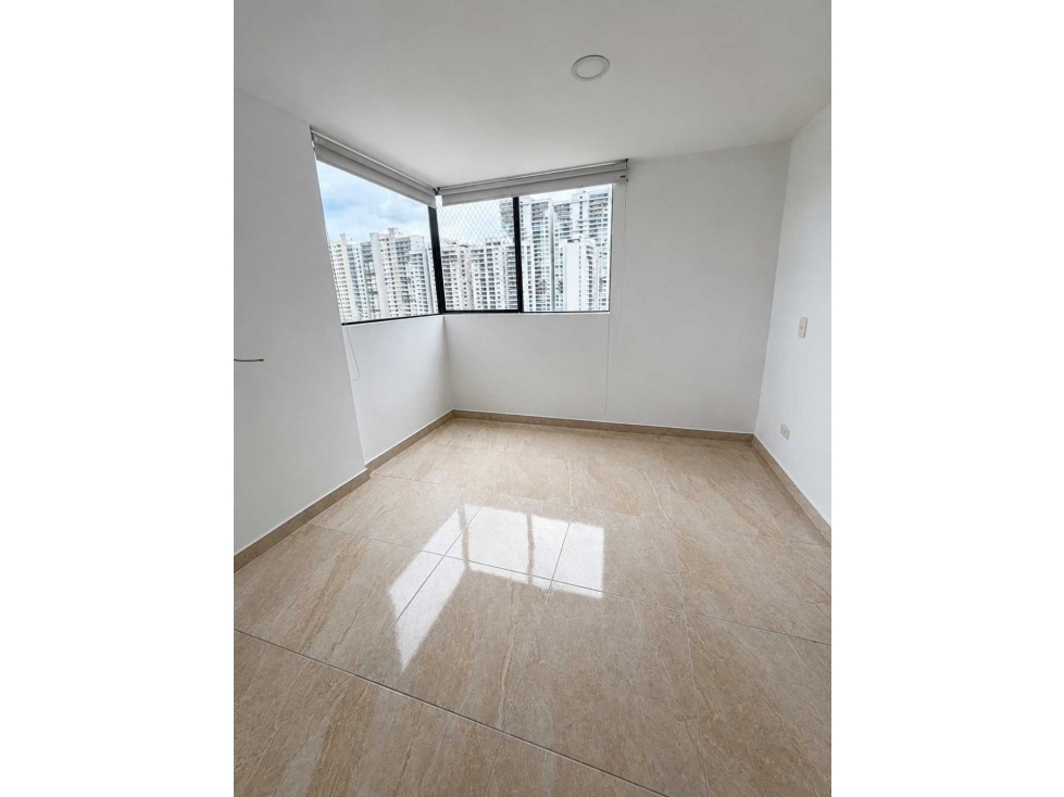 Apartamento en venta en Los Naranjos, Itagüí · foto 8 de 9