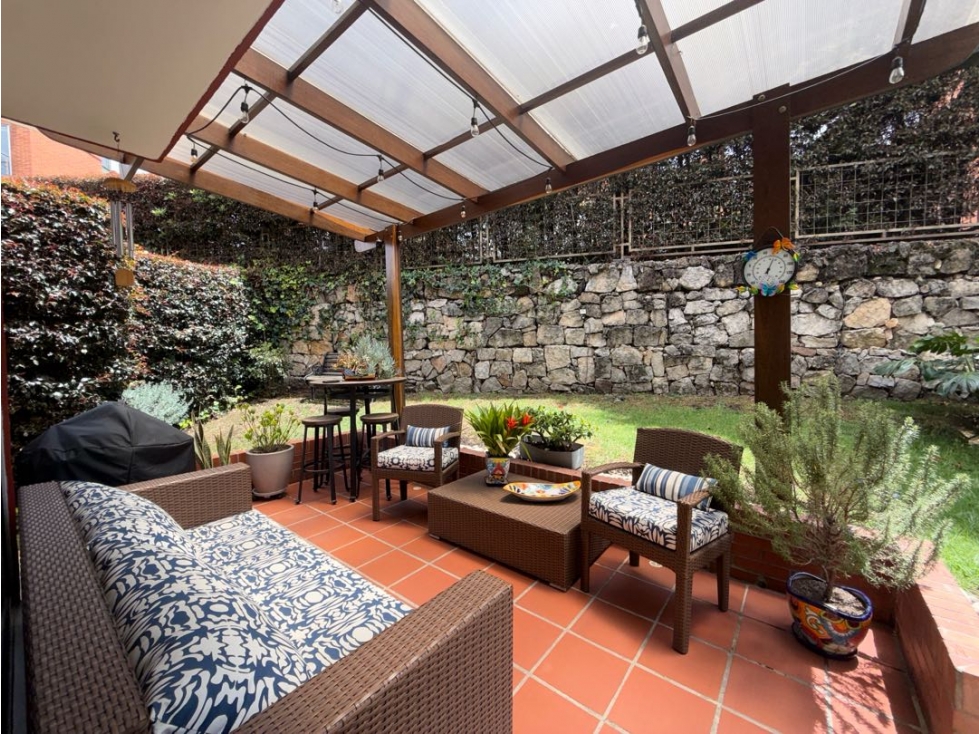 Casa en venta en Cerros De Suba, Bogotá · foto 3 de 17