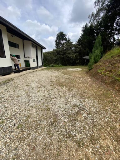 Finca en arriendo en Guarne, 250 m² · foto 4 de 24