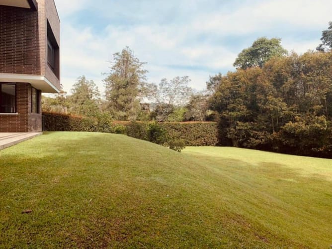Casa de 4 alcobas en venta en Llano Grande, Rionegro, 410 m² · foto 6 de 17