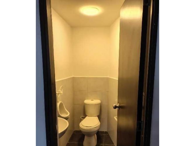 Local en arriendo en Estacion Villa, Medellín, 160 m² · foto 8 de 8