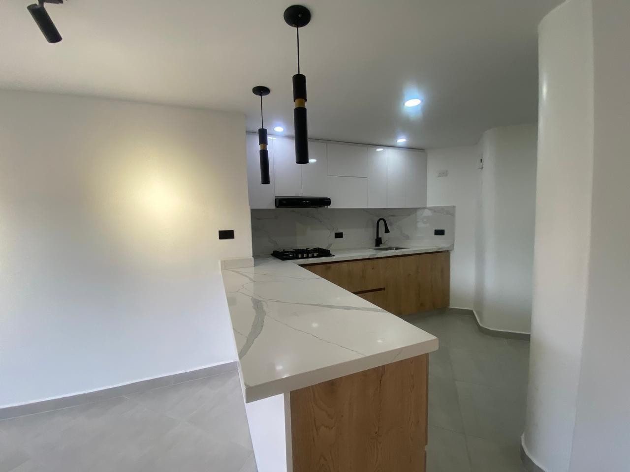 Apartamento en arriendo en Vereda La Doctora, Sabaneta · foto 3 de 10