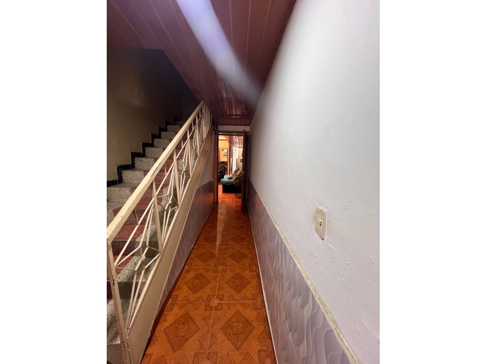 Casa en venta en Samore, Bogotá · foto 8 de 24