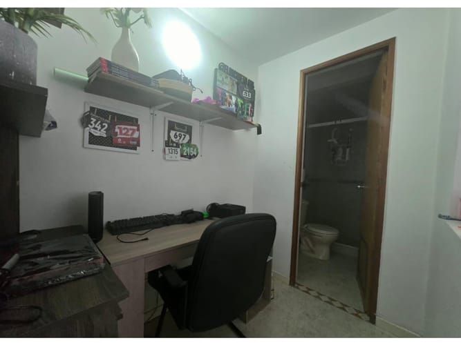Casa de 3 alcobas en venta en Rodeo Alto, Medellín, 92 m² · foto 4 de 20